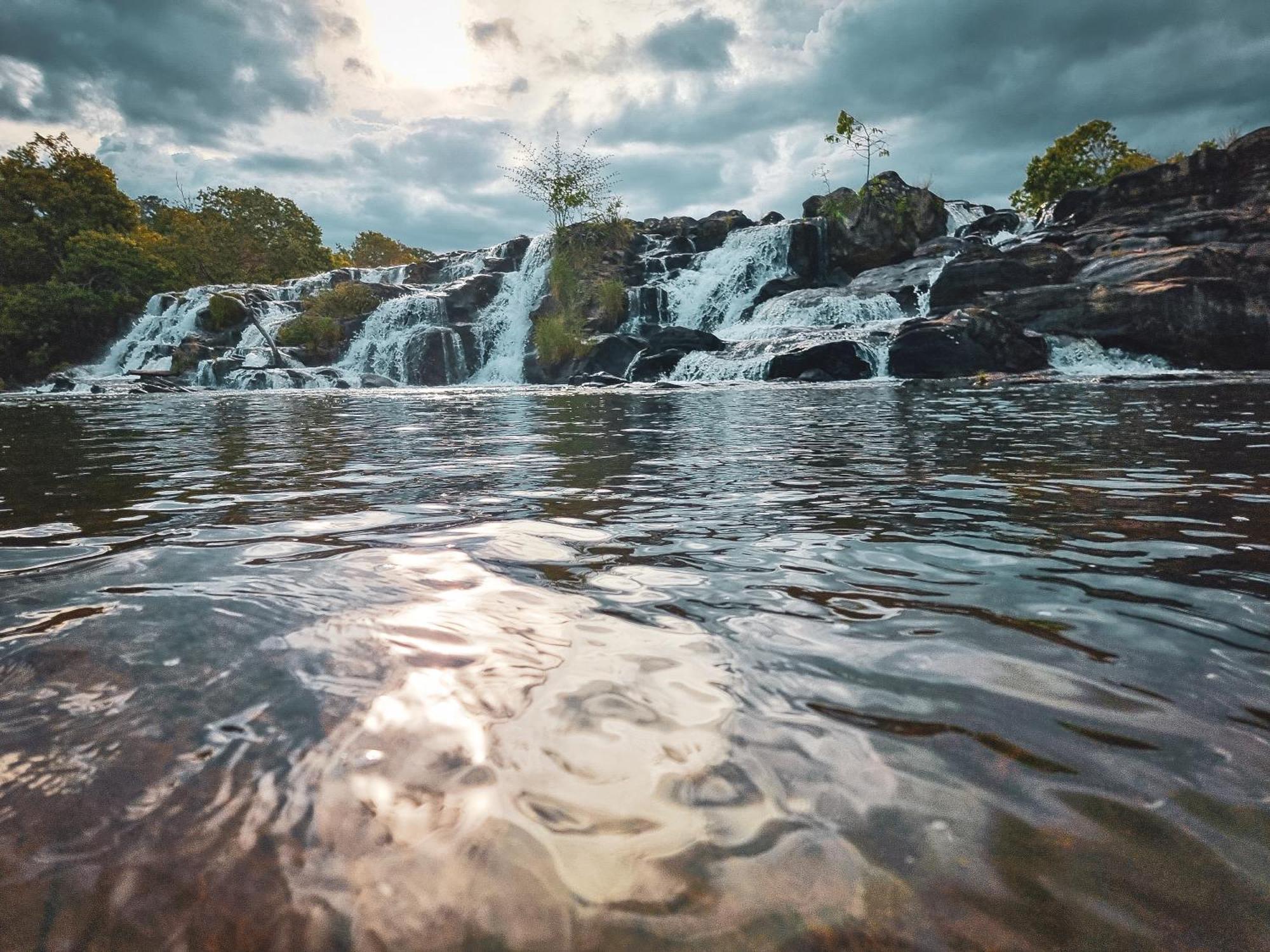 Salto Corumbá Hotel Camping Clube Corumbá de Goiás Esterno foto