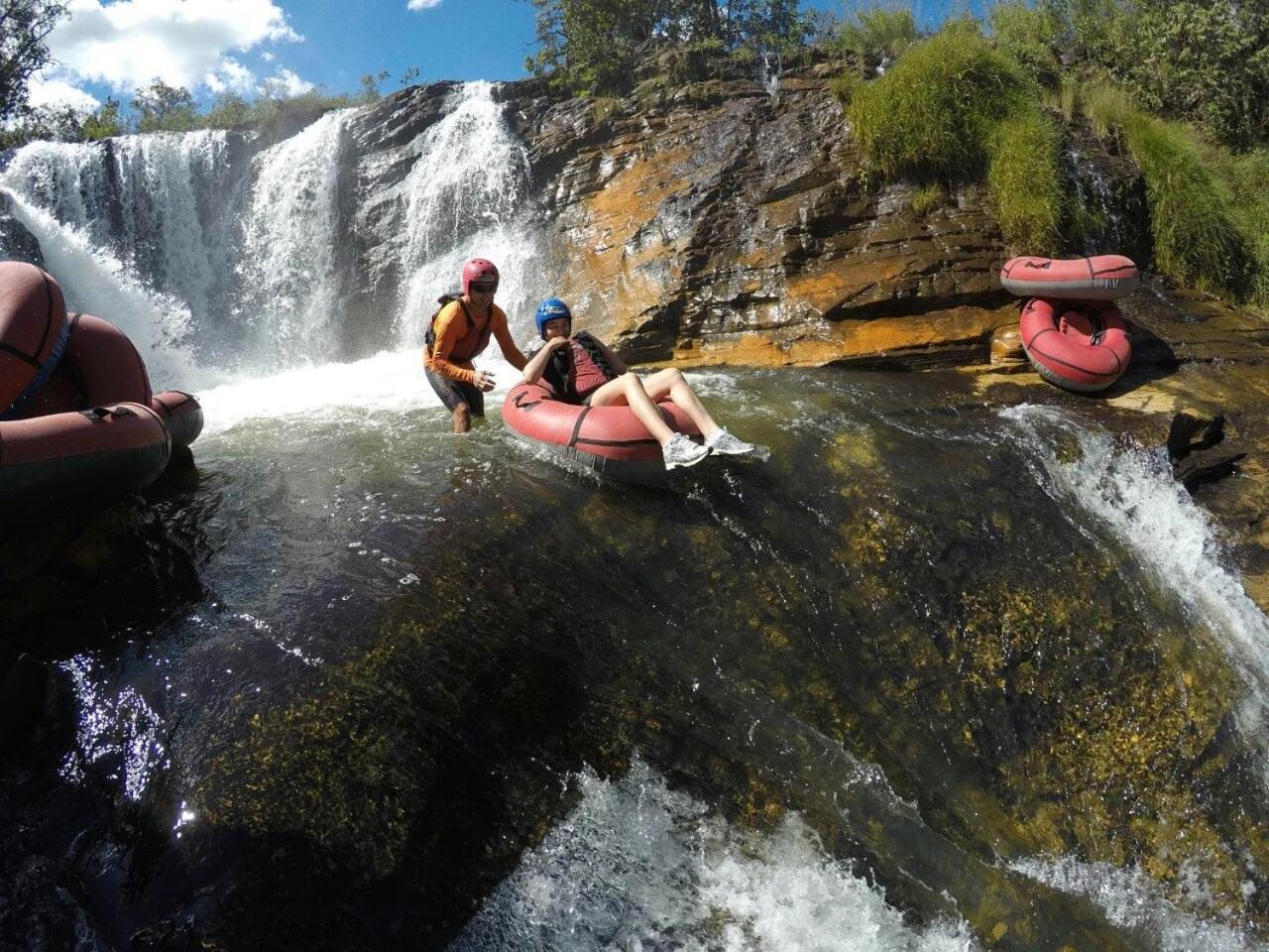 Salto Corumbá Hotel Camping Clube Corumbá de Goiás Esterno foto